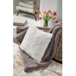 Gariland Pillow - Image 3