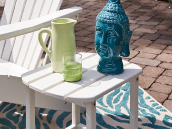 Sundown Treasure End Table - Image 8