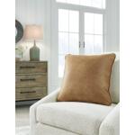 Cortnie Pillow - Image 6