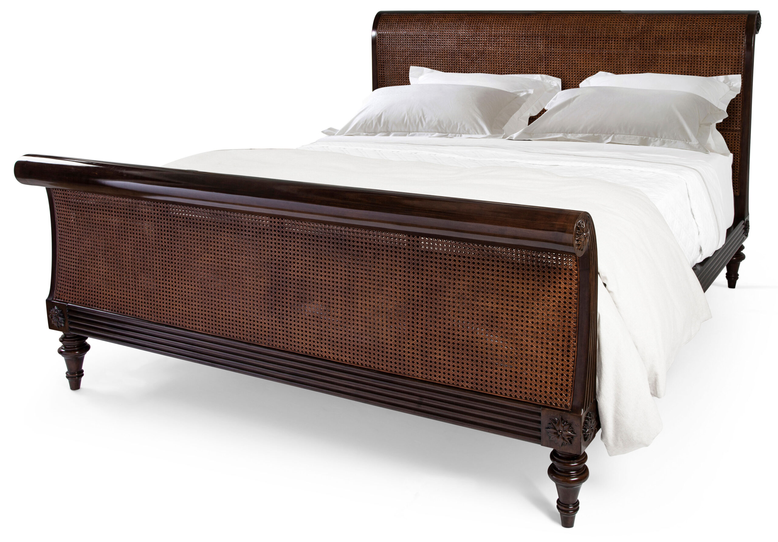 Alexa Hampton – Denison Sleigh Us King Bed 01e0996b33669d36a5da02005cc40527 Scaled