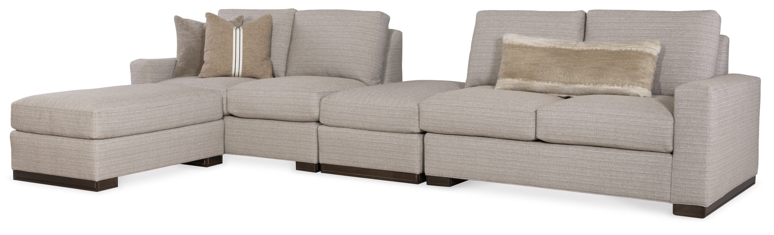 P2018 Ample Sectional